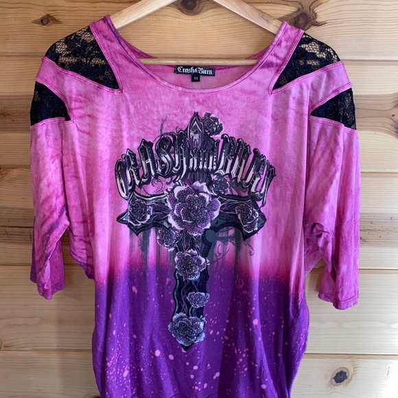 🗝️Crash & Burn Pink/Purple Tie Dye 3/4 Sleeve Top from Buckle, bedazzled - Picture 2 of 7